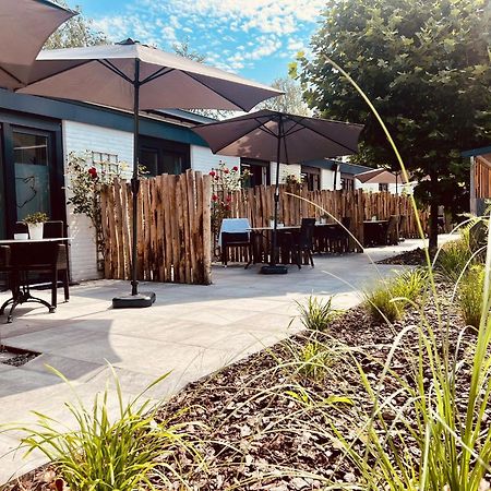 Hotel Restaurant 'De Vossenberg' Vierhouten Exteriör bild