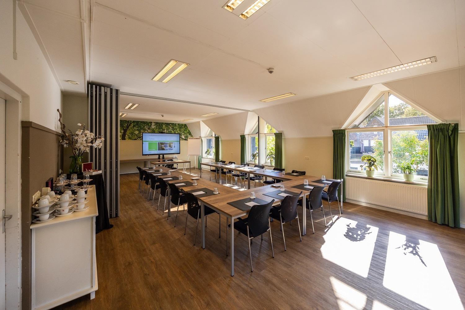 Hotel Restaurant 'De Vossenberg' Vierhouten Exteriör bild